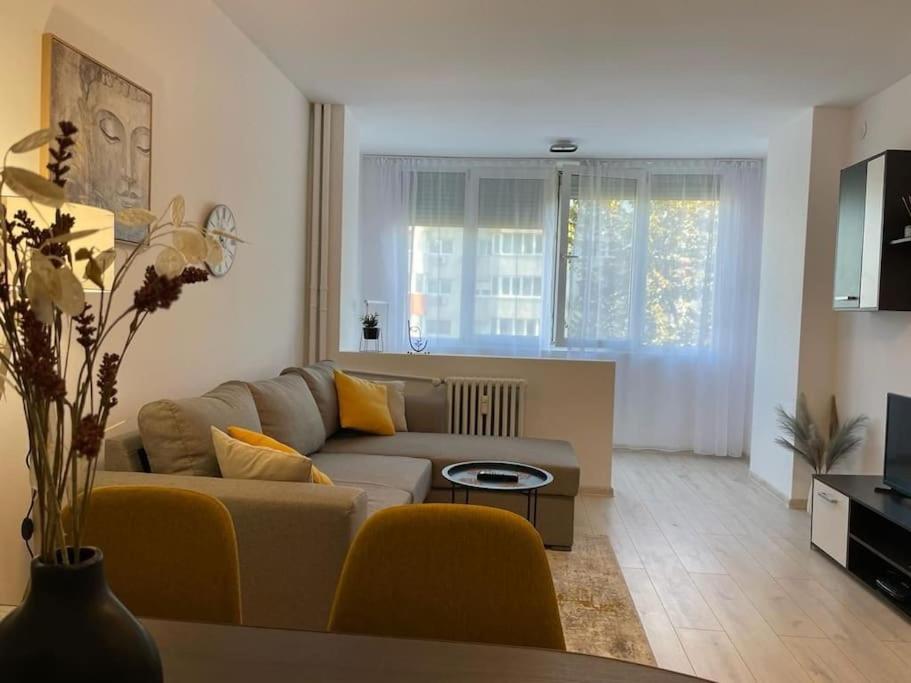 Ferienwohnung Mav Bukarest Exterior foto