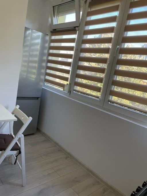 Ferienwohnung Mav Bukarest Exterior foto