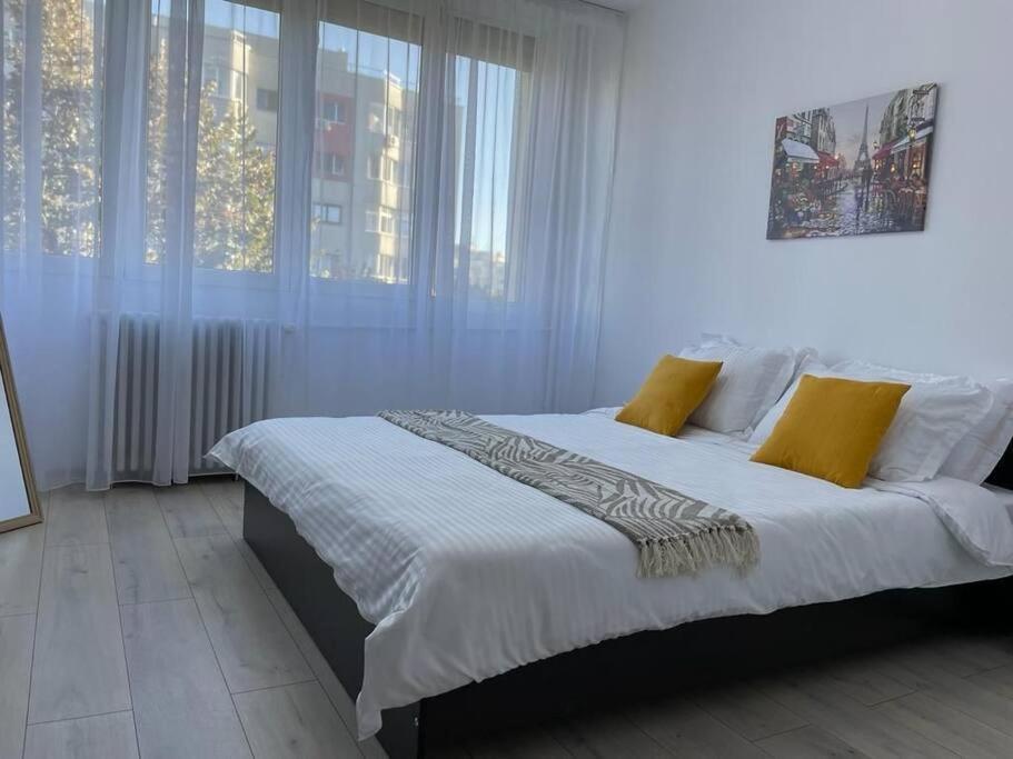 Ferienwohnung Mav Bukarest Exterior foto